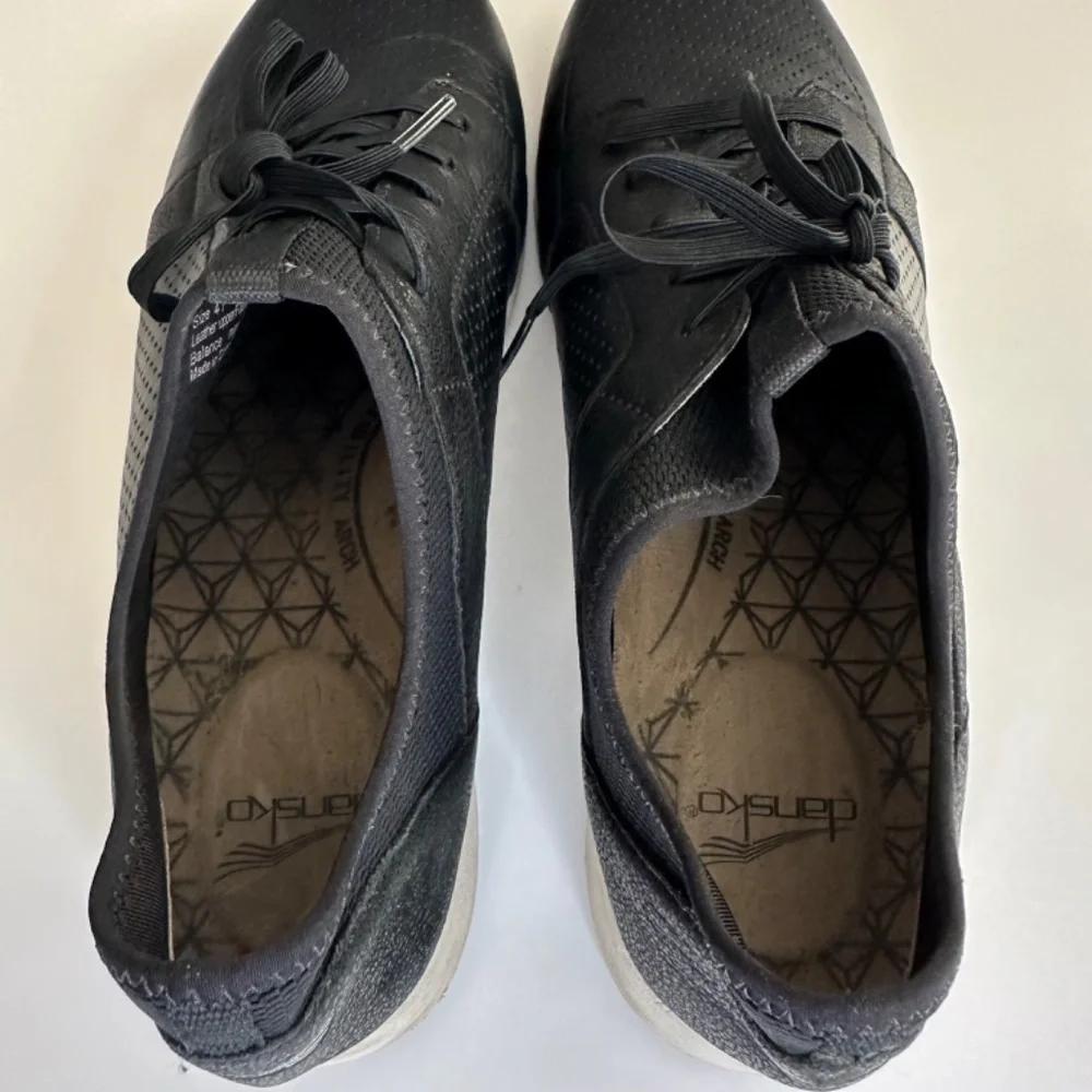 Dansko sneakers womens
